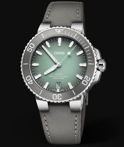 Review Oris Aquis Date 39.5mm Replica Watch 01 733 7732 4137-07 5 21 12FC